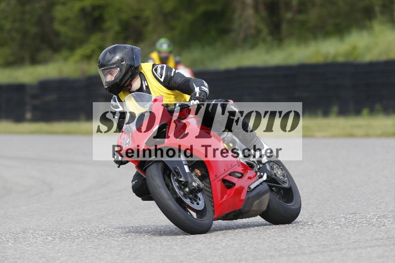 /Archiv-2025/07 19.04.2025 Speer Racing ADR/Instruktorentraining/14